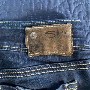 Women’s silver jeans